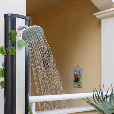 Casa Kolibri * Τορεβιέχα